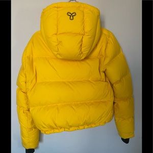 TNA ARITZIA SUPER PUFF